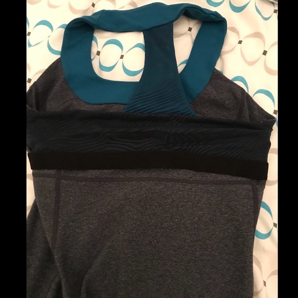 LULULEMON top - Picture 4 of 5